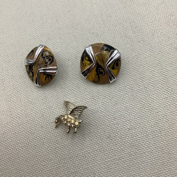 Vintage Yellow Black Silver Tone Earrings Bundle/ Nemo Brooch - Picture 3 of 8